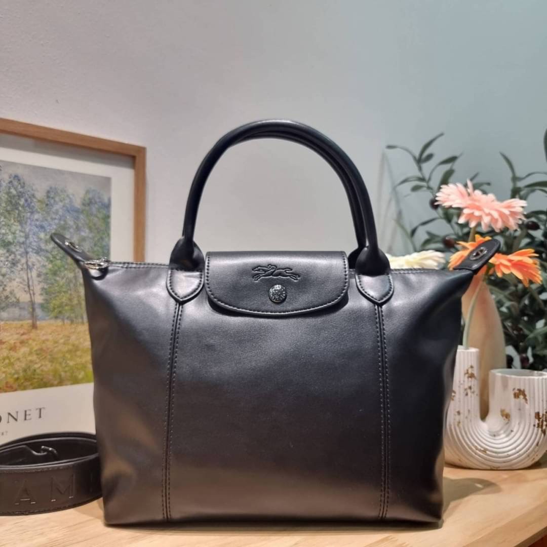 Longchamp le pliage cuir M top handle bag (แอดไลน์ก่อนสั่งซื้อ)