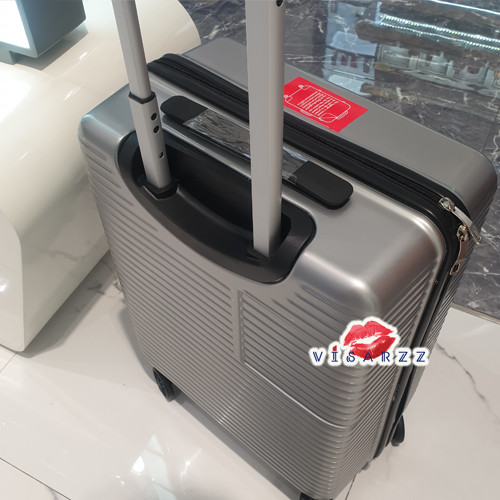 สินค้าพรีเมี่ยม Laneige กระเป๋าเดินทางไฟเบอร์ 20" 4 ล้อลากได้ 360องศา สีบรอนซ์เซาะร่องรูปแบบคล้ายกระเป๋าอลูมิเนียม ดูหรูหรา แต่ทนทานและน้ำหนักเบากว่ามากๆ ค่ะ