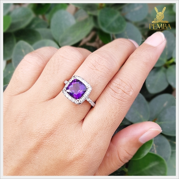 แหวนอเมทิสต์แท้ ล้อมเพชรCZ อย่างสวยงาม โดดเด่นสะดุดตา