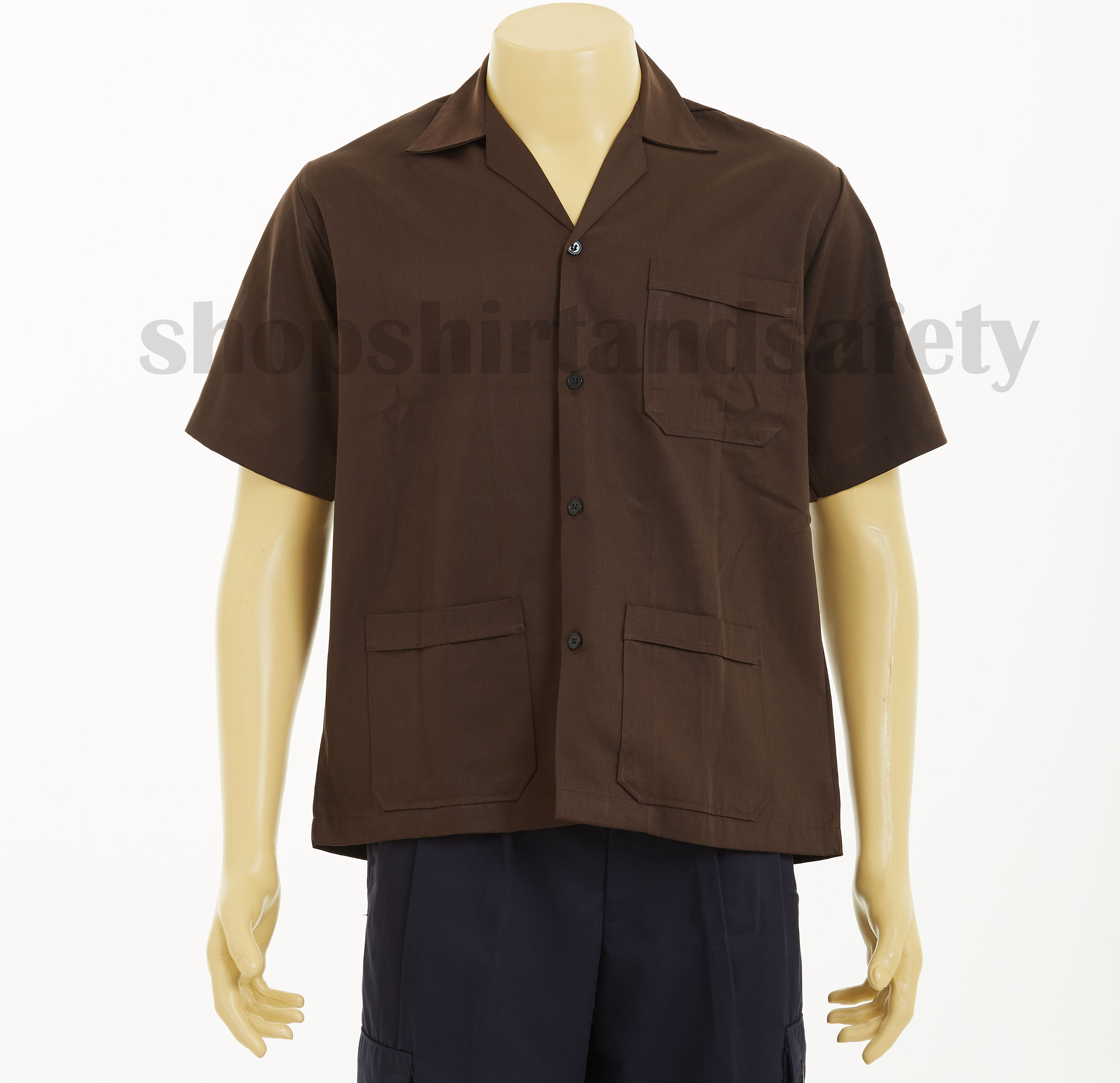เสื้อช็อปแขนสั้นแบบสามกระเป๋าสีน้ำตาลหมูล้วน