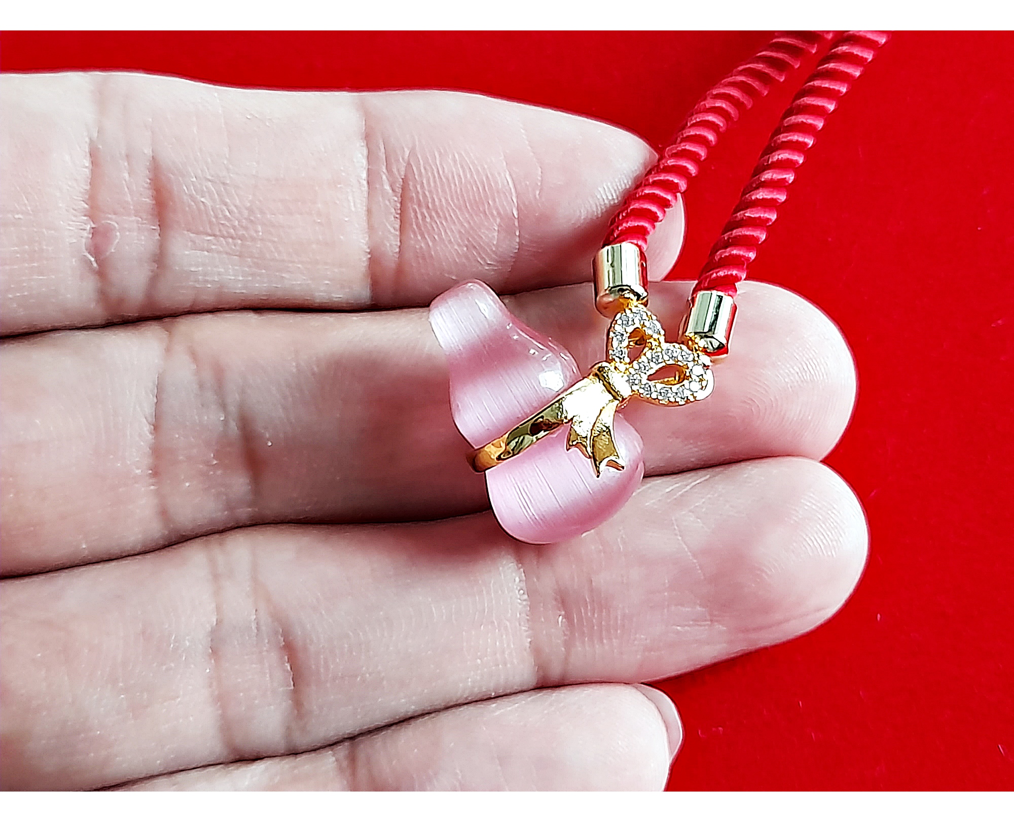 น้ำเต้า (สีชมพู) วัดปากน้ำภาษีเจริญ พร้อมเชือกร้อยข้อมือ - ปลุกเสก โดยวิชาธรรมกายสายหลวงพ่อสด #รับประกันแท้