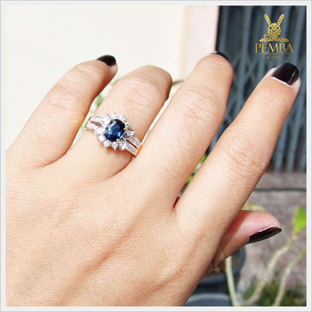 แหวนไพลินจันท์ หายาก ดีไซน์สวยเก๋ดูดีมีสไตล์(สามารถสั่งทำได้ค่ะ)