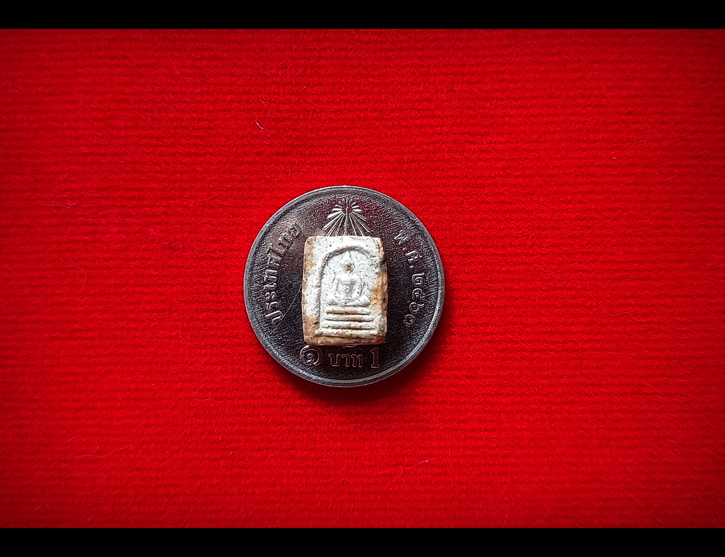 พระสมเด็จ (จิ๋ว) หลัง รูปภาพ เต็มองค์ เนื้อผง ปี2509 หลวงพ่อยงยุทธ วัดเขาไม้แดง จ.ชลบุรี #รับประกันแท้และทัน