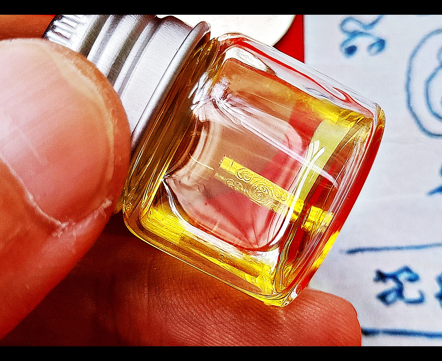 ตะกรุดยันต์นะเศรษฐี(มหาลาภ)(ตำหรับหลวงพ่อกวย วัดโฆสิตาราม) ดอกเล็ก จิ๋ว เนื้อเงินแท้ แช่น้ำมันจันทร์ ปี2564 #รับประกันแท้