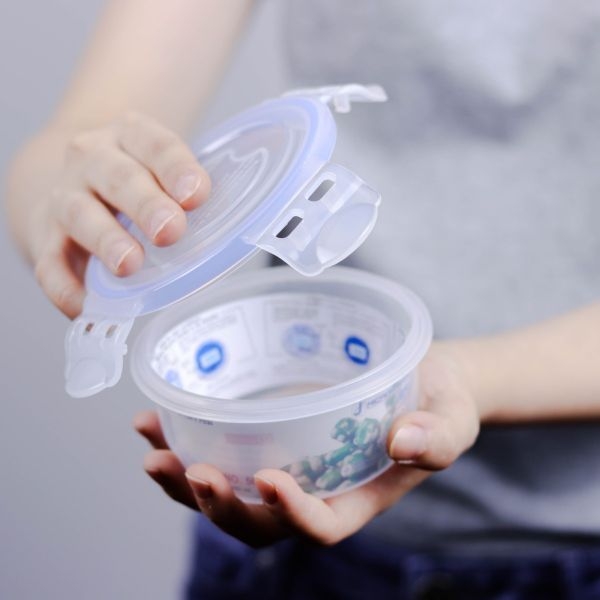 P04840 กล่อง Superlock (11.5*11.5*5.5 cm) No.6002 ราคาขายส่งต่อ 1 โหล : 12 ใบ (เฉลี่ย 30 บต่อใบ)