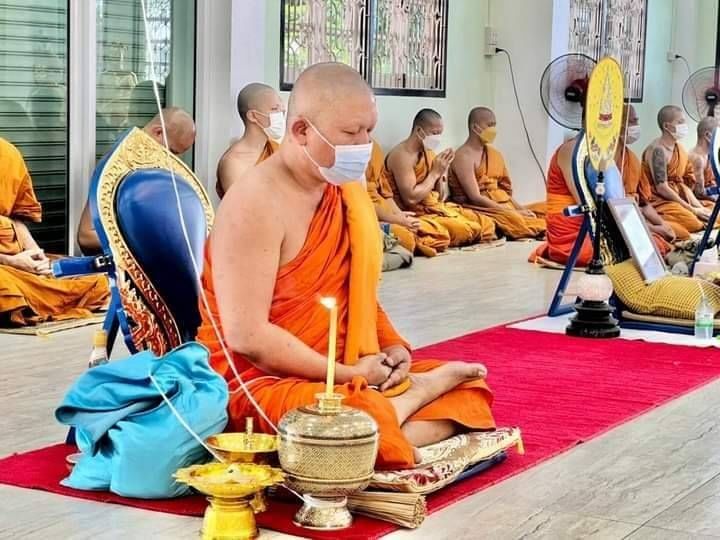 พระสังข์ (ขนาดเล็ก พกพา สามารถใส่ยอดน้ำได้จริง) เนื้อโลหะสัมฤทธิ์ #จารยันต์ #ตอกโค็ด ปี2565 #รับประกันแท้