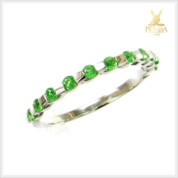 แหวนกรีนการ์เน็ตแท้ เงินแท้ ชุบทองคำขาว