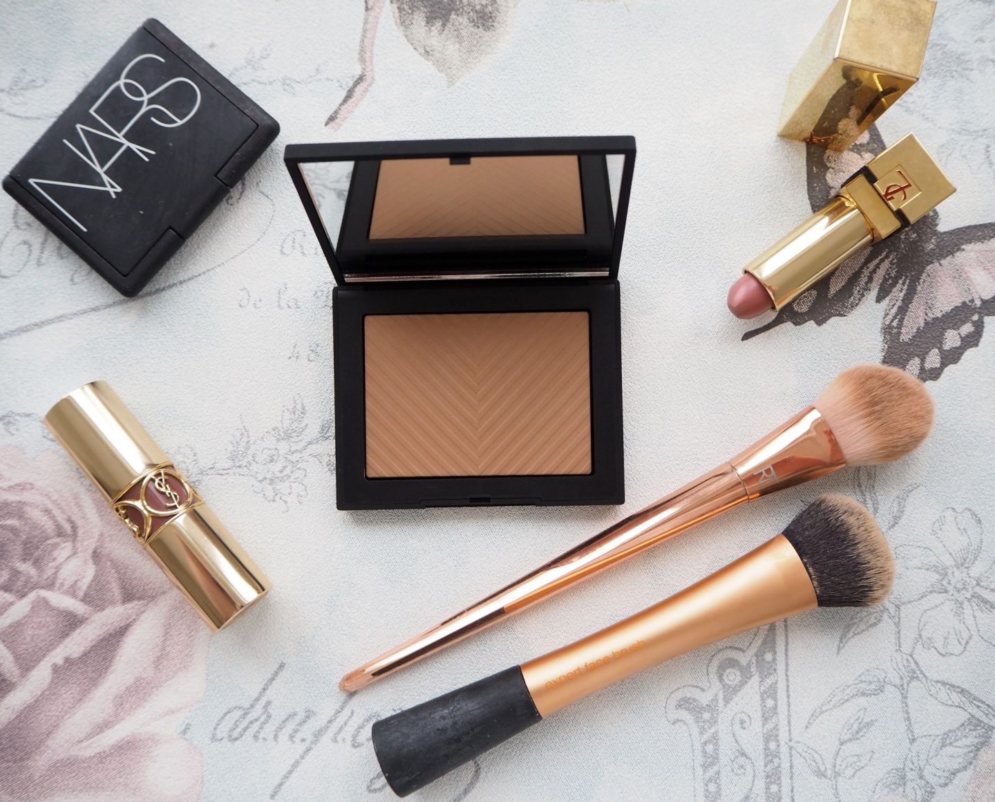 ขายส่ง 950.- (ลด 40%) Nars Sun Wash Diffusing Bronzer 8g #Laguna บรอนเซอร์ที่เฉดเหมาะกับสาวไทยทุกสีผิว ไม่โบีเป็นปื้น สร้างมิติได้ตั้งแต่กรอบหน้า งัดดั้ง หรือไหปลาร้าค่ะ