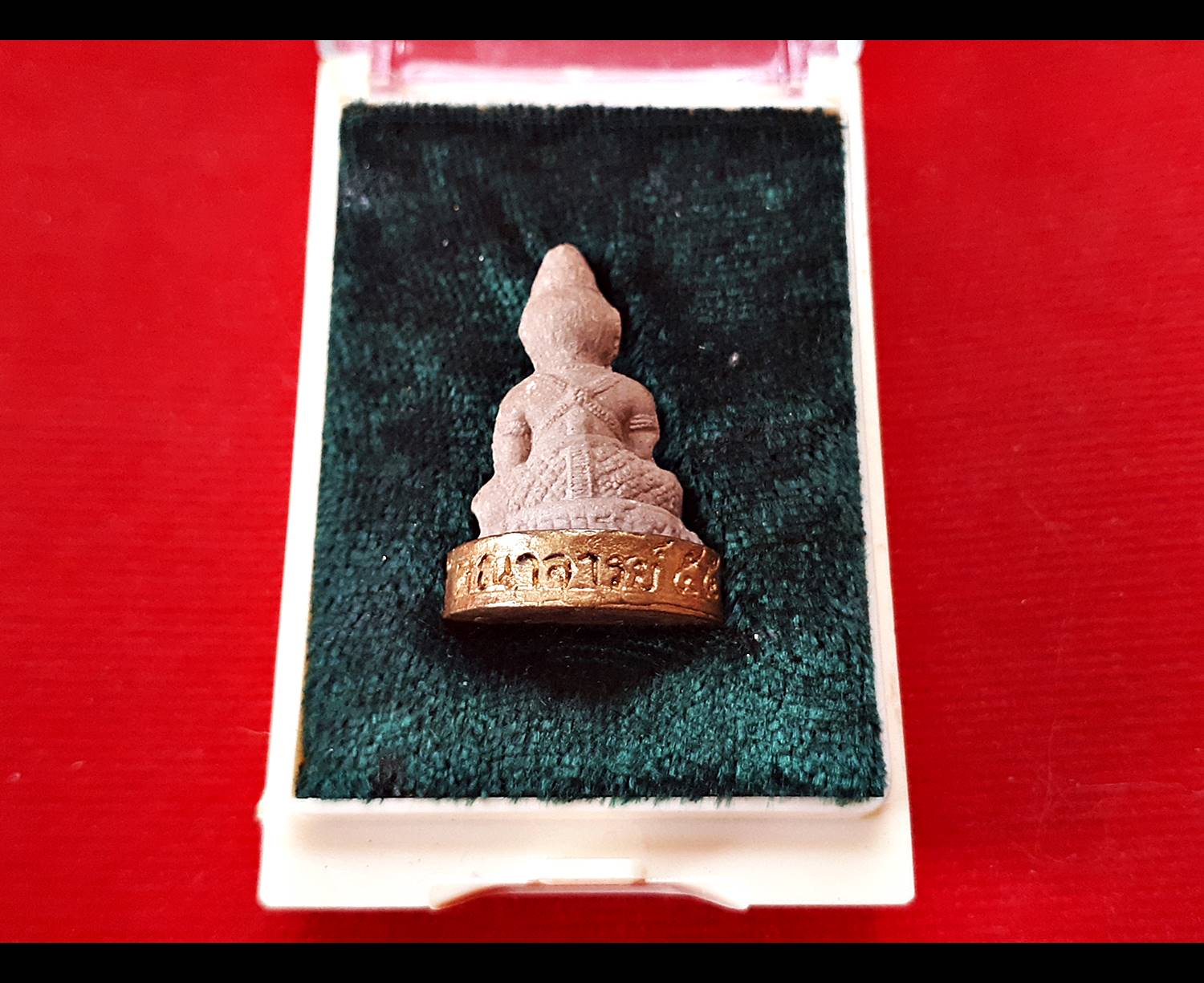 กุมารเทพ เนื้อผง ปี2556 - (เสก 9เกจิคณาจารย์ดัง 18พิธี)