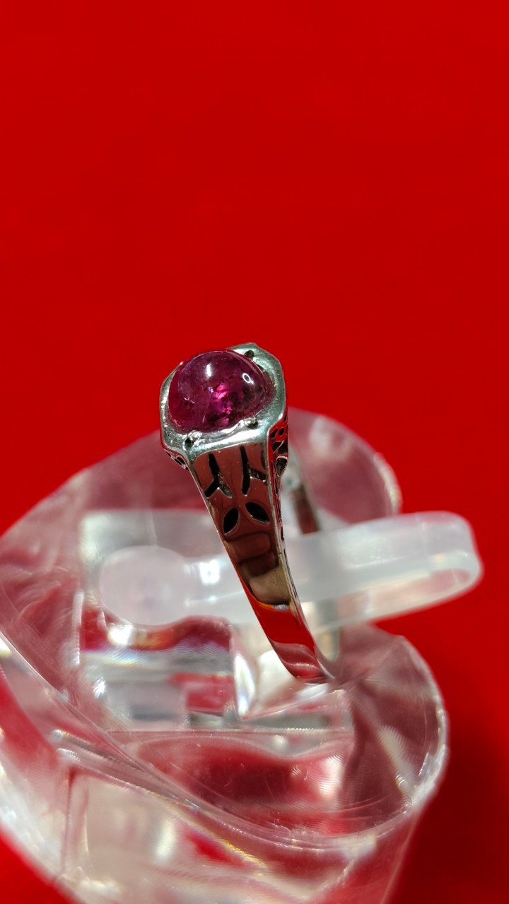 #แหวนทับทิมเนื้อแก้วตัวเรือนเงินแท้ รหัสR-0046