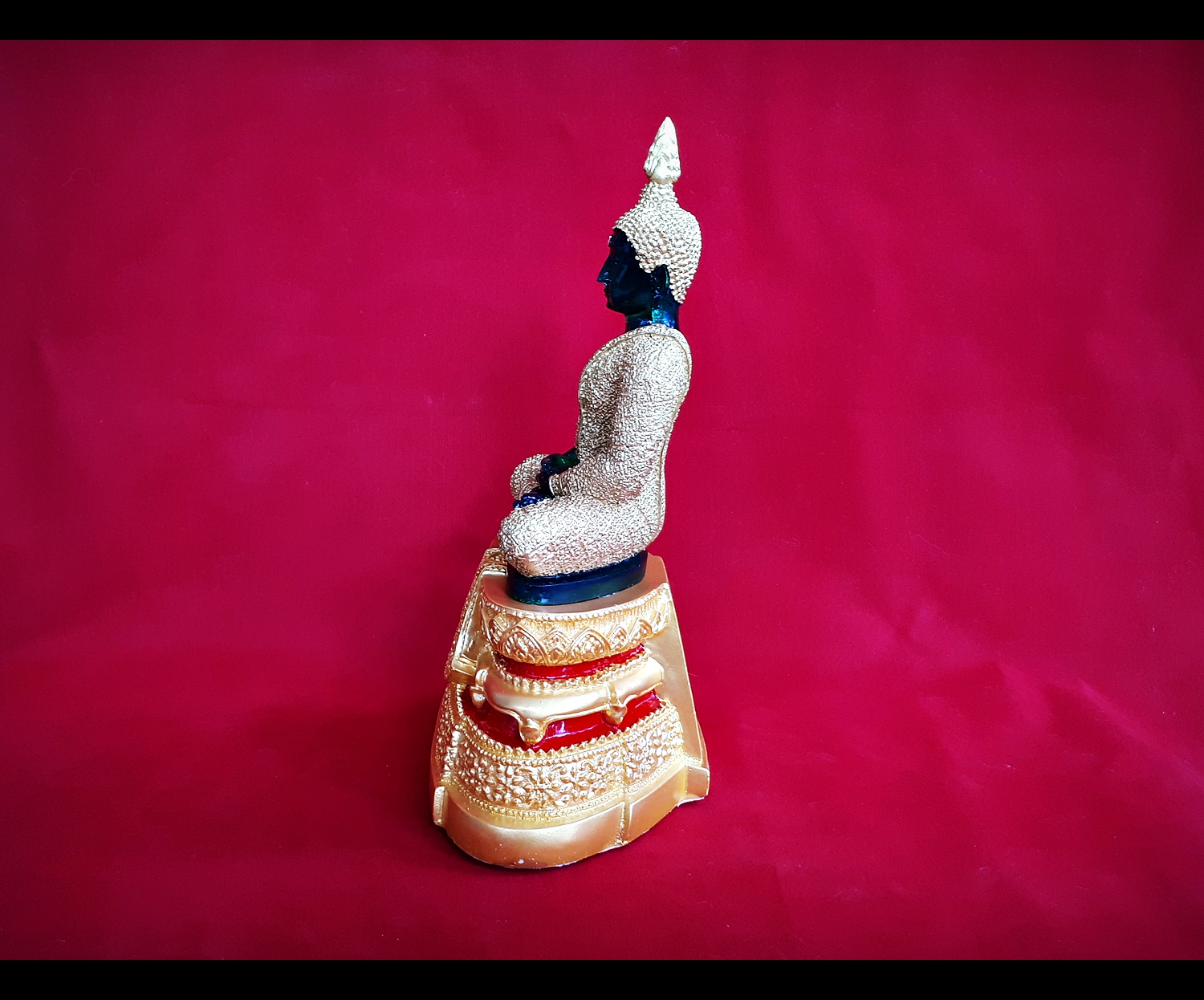 พระแก้วมรกต ฤดูฝน พระพุทธรูปบูชาขนาด 5 นิ้ว เนื้อเรซิ่น ลงสีทอง