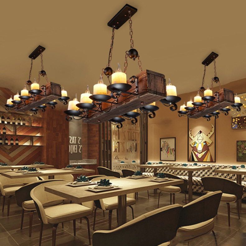 โคมไฟแขวนเพดานไม้หมอนสไตล์ Rustic ตกแต่งแท่งเทียนแก้วขาวขุ่น 8 ดวง พร้อมสายโซ่ห้อย [RTW21]