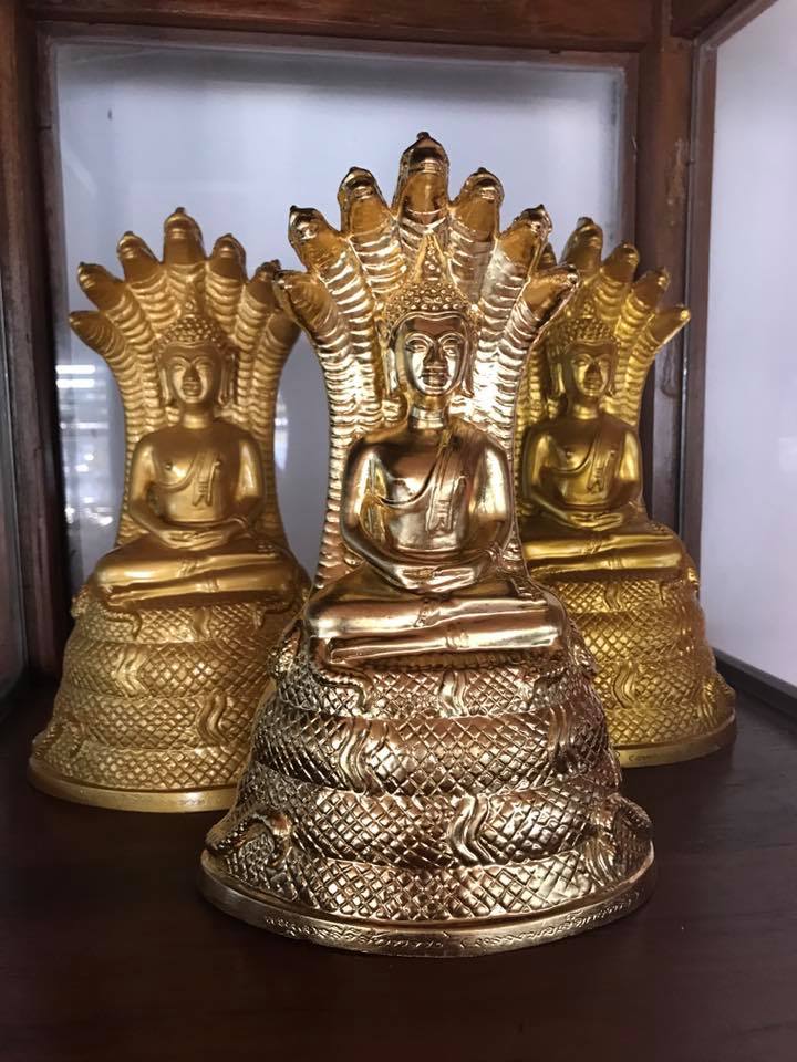 หลวงพ่อเจ็ดกษัตริย์ พระพุทธสิริสัตตราช ( พระบูชา ขนาดหน้าตัก 3 นิ้ว เนื้อโลหะชนวน ปิดทองคำแท้ )