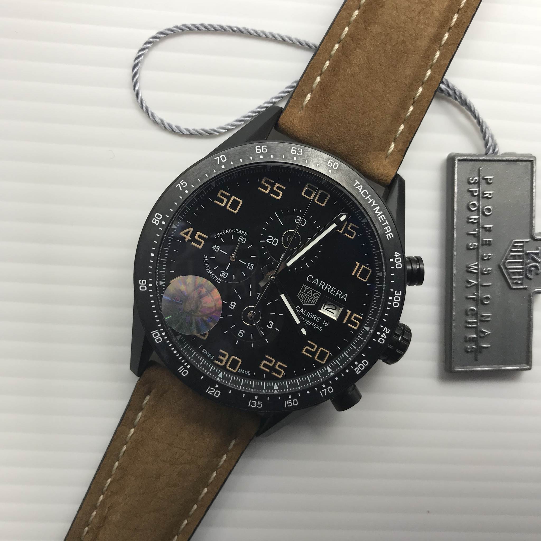 นาฬิกา Tag Heuer Carrera Calibre 16 Day - Date Chronograph Black Titanium - Automatic สายหนังหน้าดำเข็มขาว