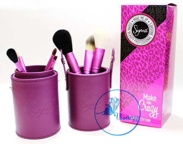 รุ่นใหม่ หัวแปรงสีเงิน Sigma Make Me Crazy Travel Brush Kit 7 ชิ้น แปรงชุดสำหรับพกพา คุณภาพอันดับ 1 ขนนิ่ม ใช้ทน กระบอกหนังสีชมพูสวยงาม