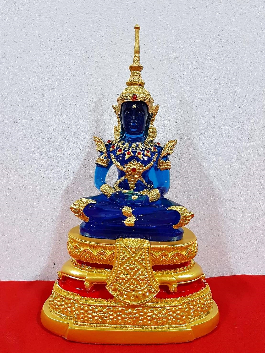 พระแก้วมรกต หน้าตัก5นิ้ว (ครบชุด8สี 8องค์) - (สีขาว สีแดง สีเหลือง สีชมพุ สีเขียว สีส้ม สีฟ้า สีม่วง)