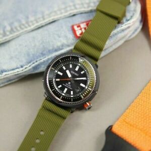 Karnvera Shop นาฬิกาข้อมือผู้ชาย SEIKO Prospex Solar Diver's 200M Military Green Men's Watch SNE547P1