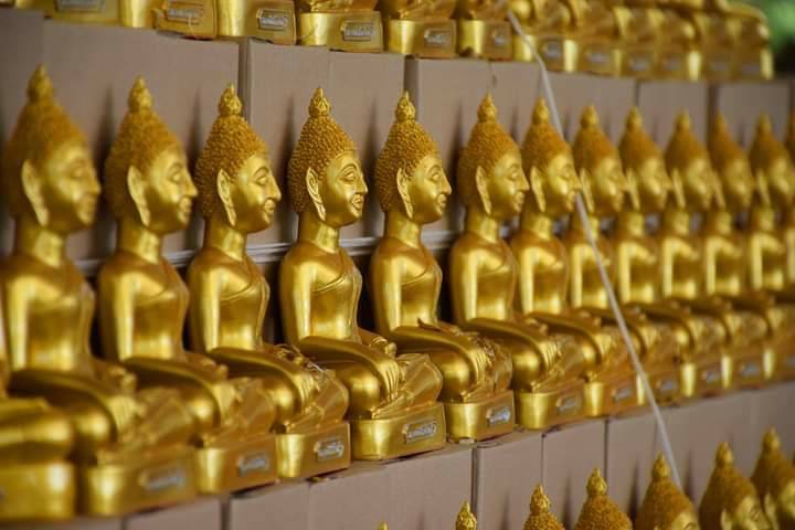 รูปหล่อ หลวงพ่อศักสิทธิ์ วัดท่าซุง (พระบูชา ขนาดตั้งบูชา หน้าตัก5นิ้ว สูง8นิ้ว) ปี2561 - หลวงพ่อเล็ก วัดท่าขนุน ร่วมปลุกเสก