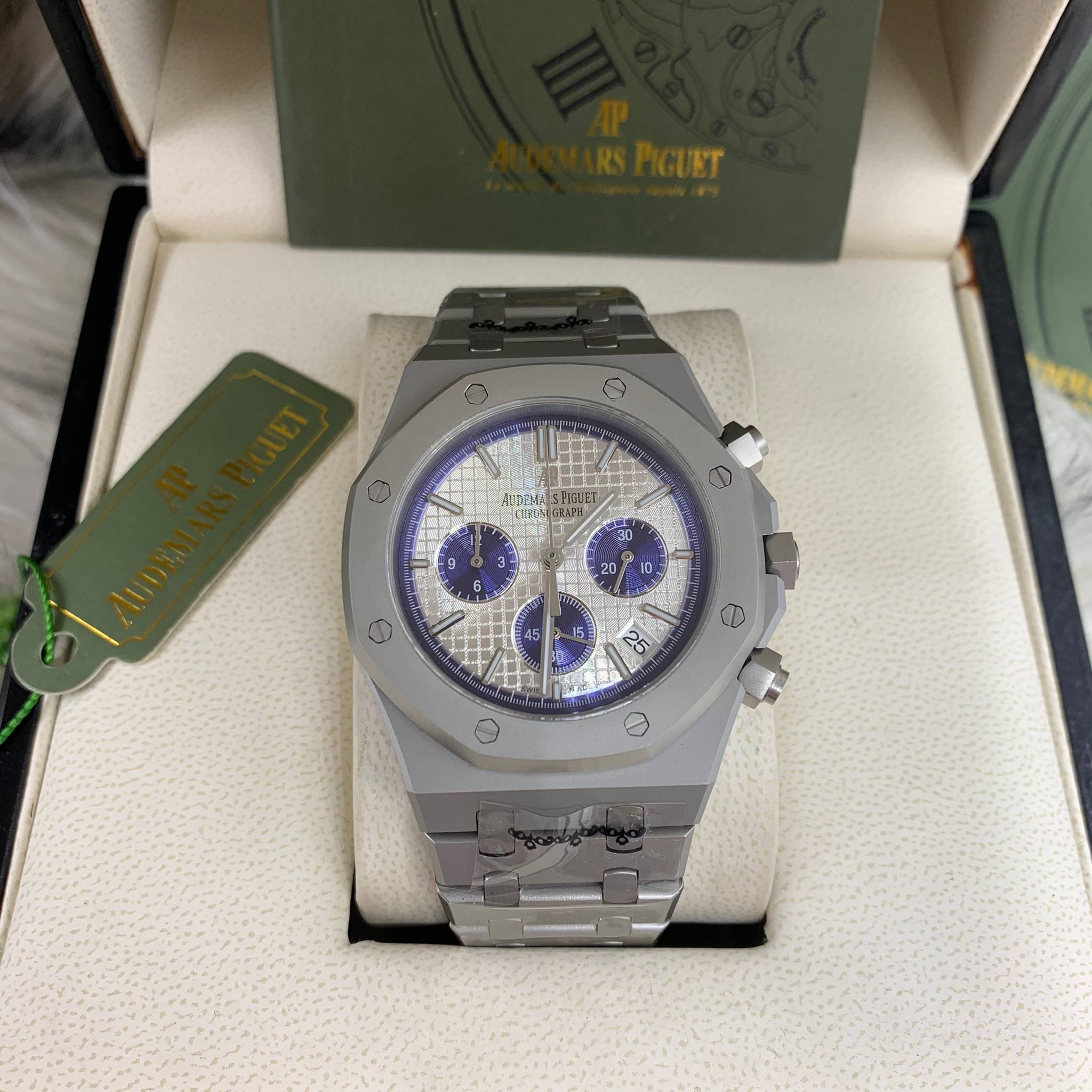 นาฬิกา Audemars Piguet Royal Oak Offshore Chronograpp สีTitanium หน้าเทา งาน Mirror Swiss