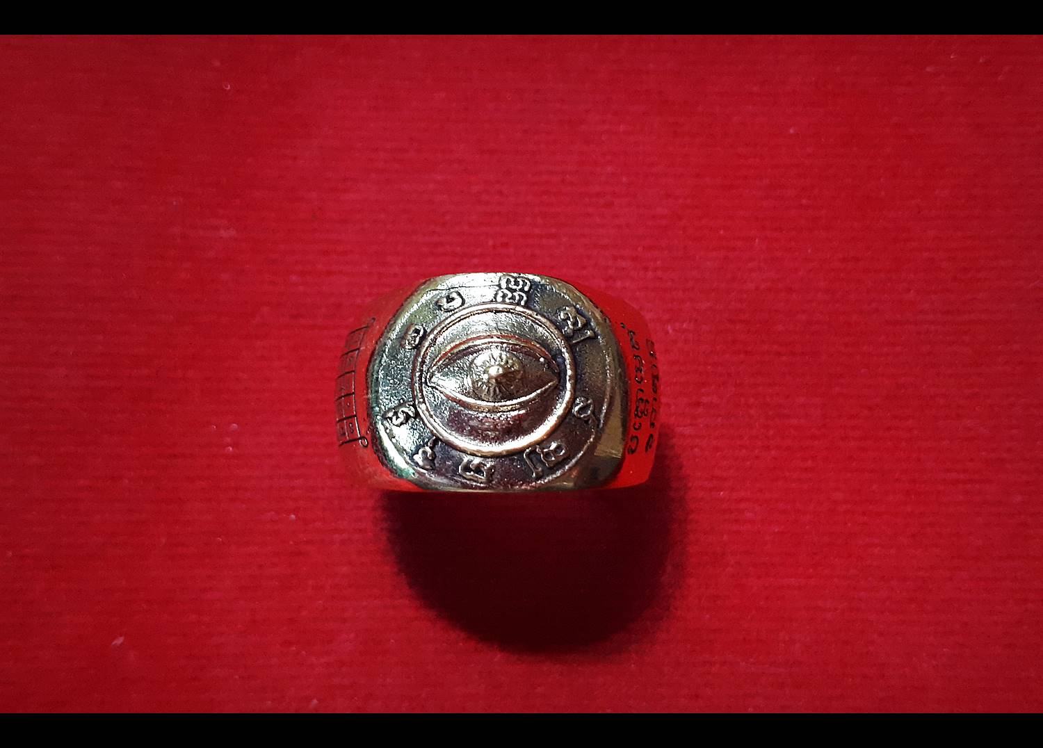 แหวน ดวงตาพญายม (นัยน์ตาพญายม) (ขนาดแหวนเบอร์ 70) เนื้อโลหะชนวน ปี2562 #รับประกันแท้ - หลวงพ่อหนุน วัดพุทธโมกข์