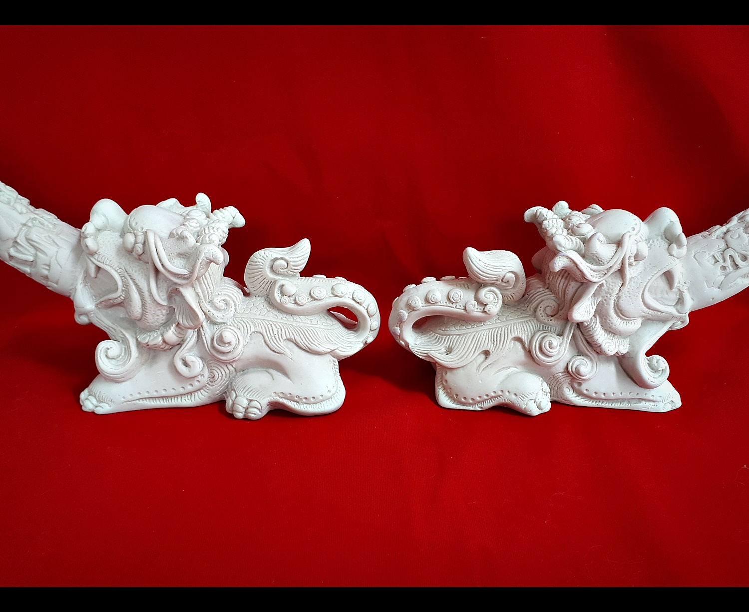 งาช้าง สิงห์โตจีน จำลอง เนื้อเรซิ่น สีขาว แกะสลัก (ขายปลีก ขายส่ง)