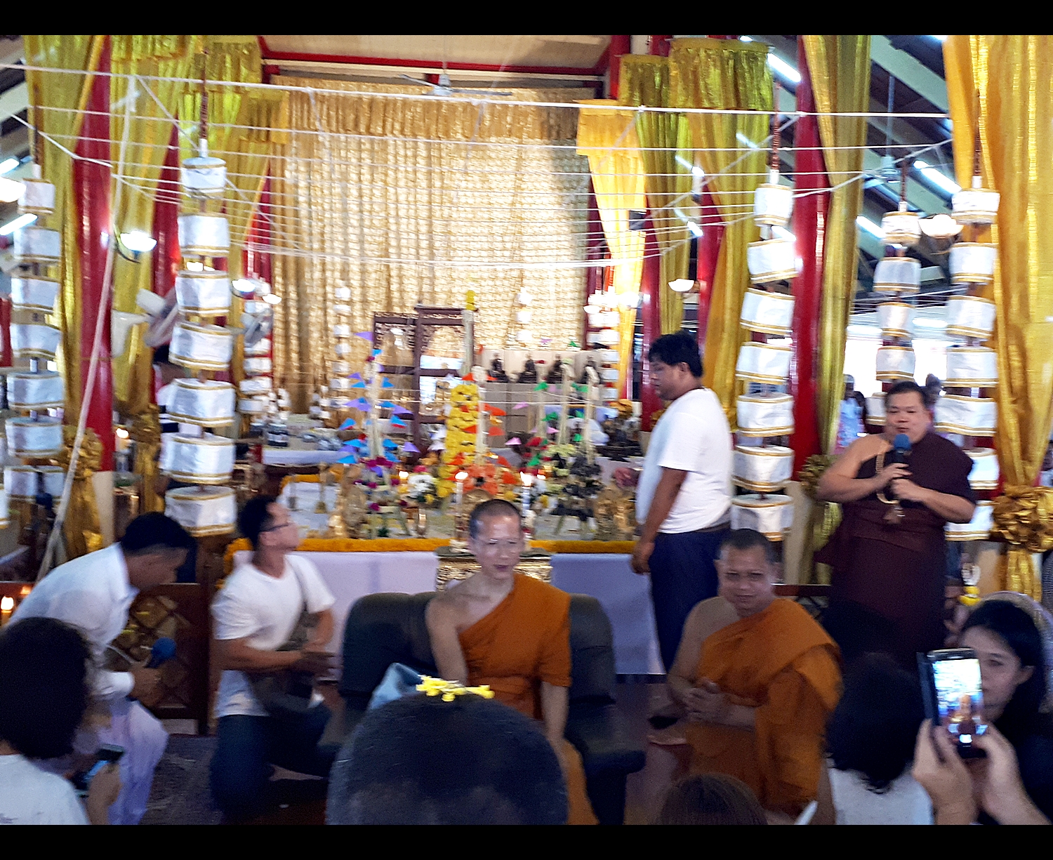 รูปหล่อ หลวงปู่ปาน วัดบางนมโค เนื้อโลหะ หน้าตัก9นิ้ว เข้าพิธีปลุกเสก โดย (หลวงพ่อเล็ก วัดท่าขนุน ลูกศิษย์หลวงพ่อฤาษีลิงดำ วัดท่าซุง) ปี 2561