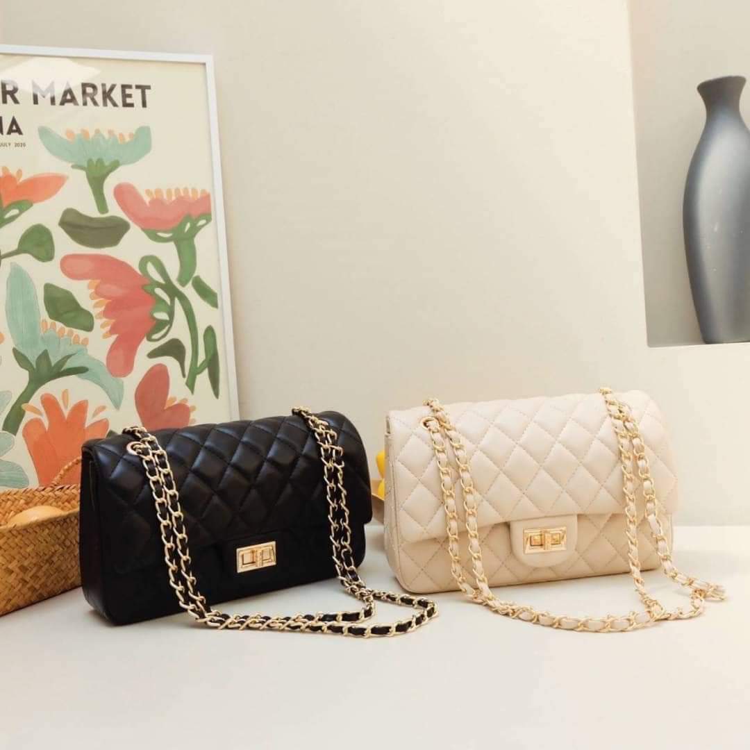 KEEP Classic Chain Bag (แอดไลน์ก่อนสั่งซื้อ)