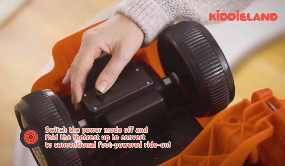 รถแมคควีนแบตเตอรี่พร้อมรางขับขี่ Kiddieland Cars Lightning McQueen 2-in-1 Battery Powered Activity Ride-On