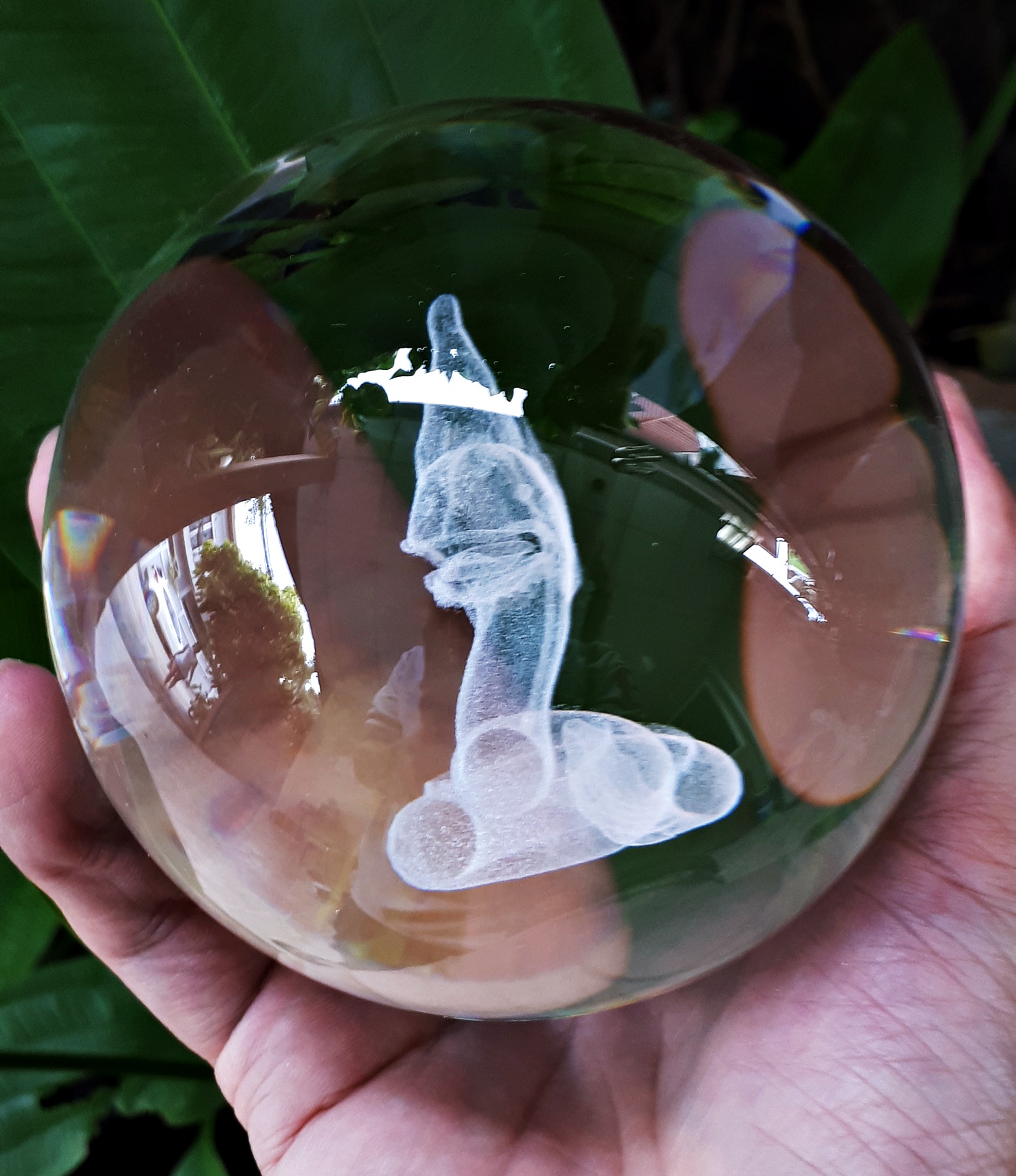 ลูกแก้ว ลาย พญานาค 3มิติ ขนาด 10ซม (4นิ้ว) 15ซม (6นิ้ว) และ 20ซม (8นิ้ว) พร้อมฐานตั้งรองไม้ หมุนรอบด้านได้