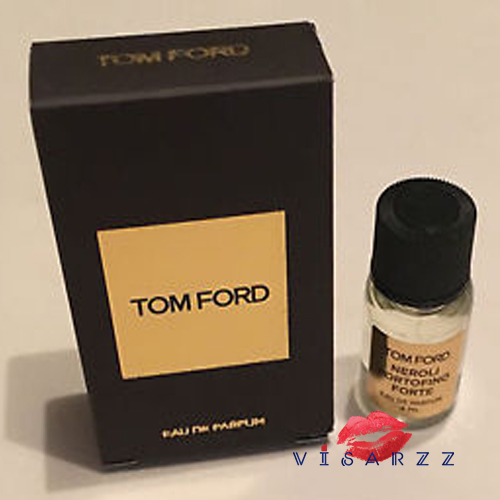 Tom Ford Oud Wood Eau De Parfum 4mL หัวแต้ม หอมสดชื่น สดใส มีชีวิตชีวาค่ะ