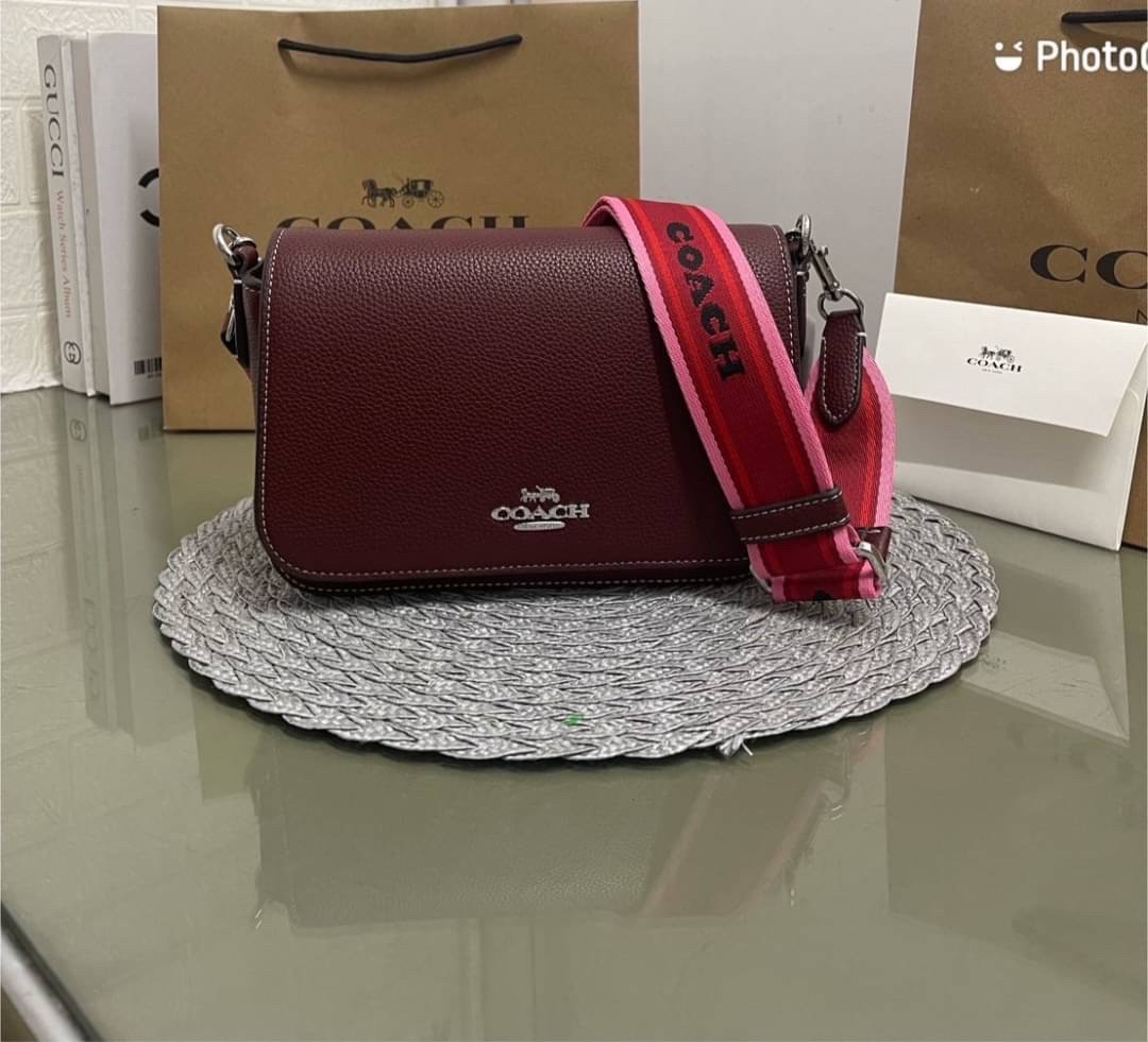 Coach COACH SMALL JES MESSENGER (แอดไลน์ก่อนสั่งซื้อ)