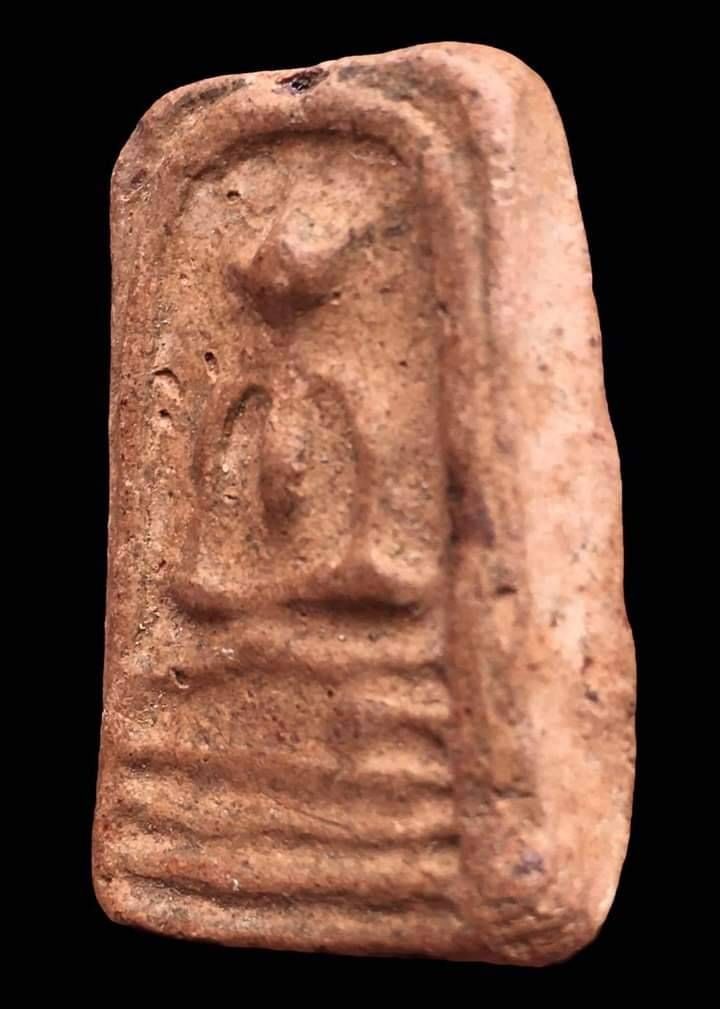 พระสมเด็จ (พระกรุโบราณ) วัดโพธิ์ บางปะอิน (กรุ สมเด็จโต) - พระกรุ ที่ หลวงปู่ เดินหน อิเกสาโร เคยแนะนำและบอกว่า สมเด็จโตปลุกเสก