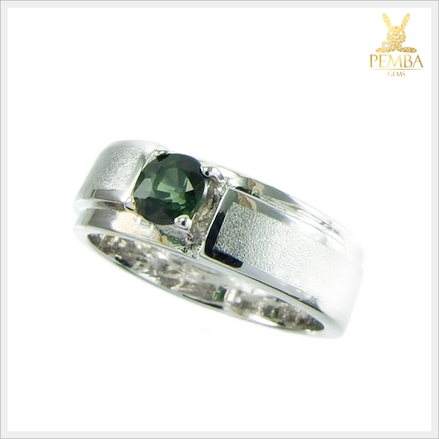 แหวนเขียวส่องแท้ เงินแท้925 ชุบทองคำขาว แหวนพลอยแท้