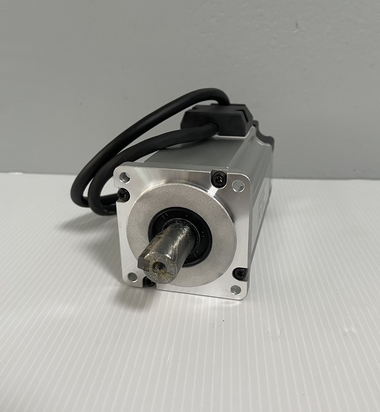 PANASONIC A6 Servo Motor Model: MHMF082L1U2M 750w,3000rpm