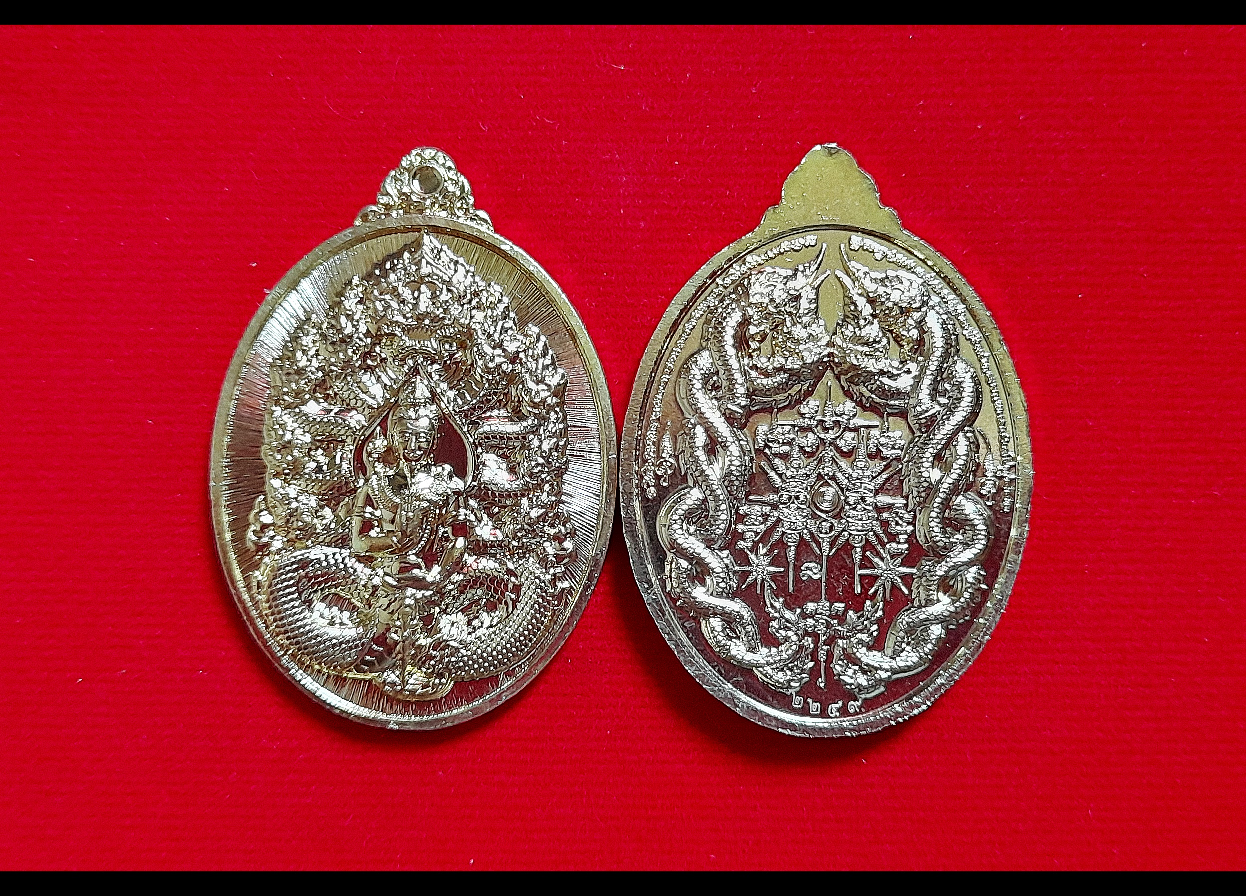 เหรียญ พญานาคราช๙เศียร หลัง นาคเกี้ยว (เก้าอธิบดี พญานาค ทั้ง๙ตระกูล) เนื้อปลอกลูกกระสุนปืน ปี2565 #รับประกันแท้