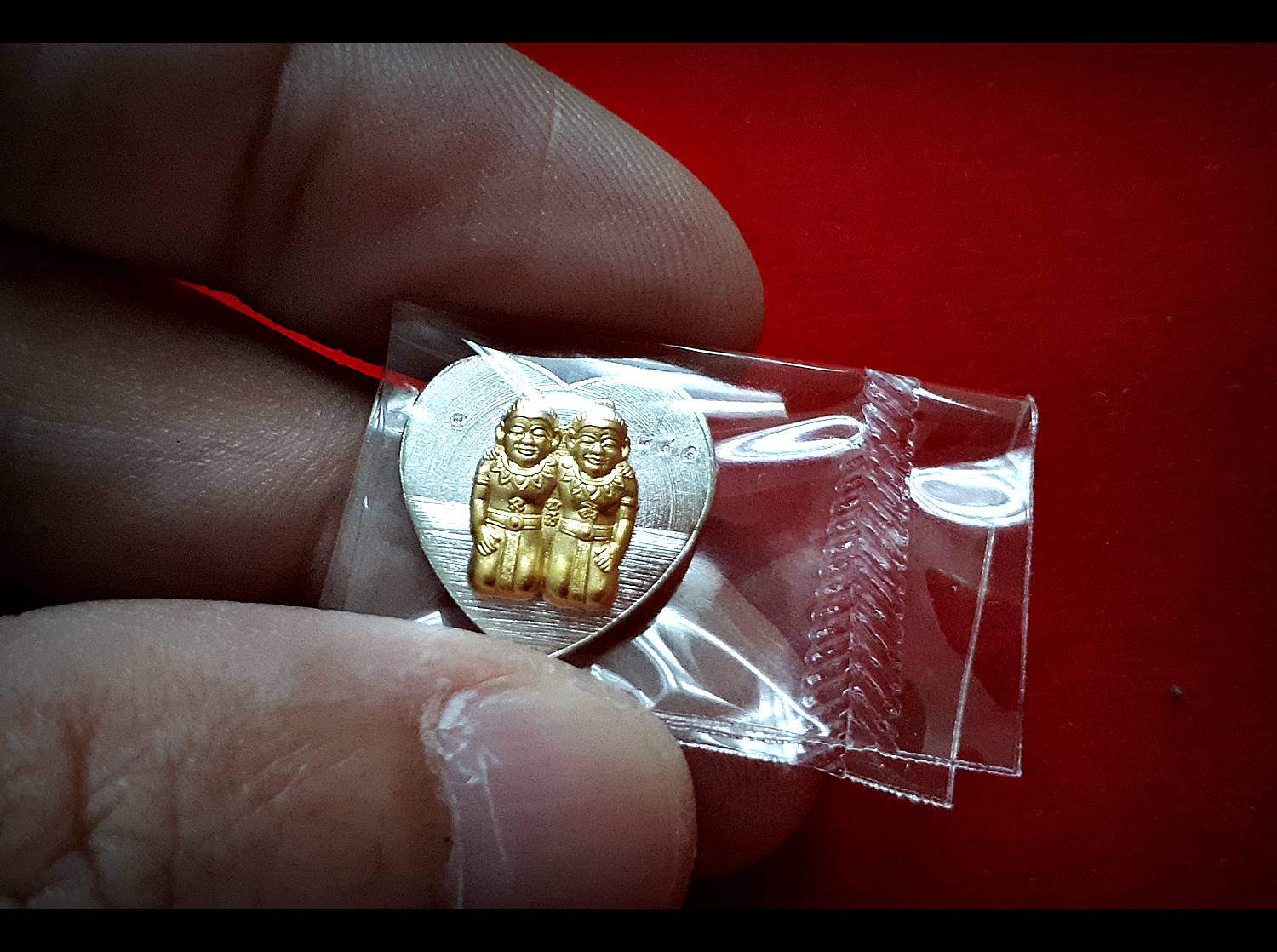 เหรียญ กัณหา-ชาลี (พิมพ์ทรงหัวใจ) เนื้อเงินแท้ (หน้ากาก ทองคำแท้) ปี2561