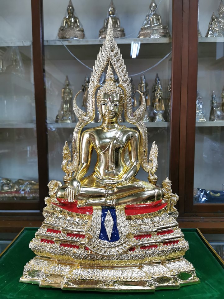 รูปหล่อ พระพุทธชินราช เนื้อทองเหลือง ปิดทอง (หน้าตัก9นิ้ว)