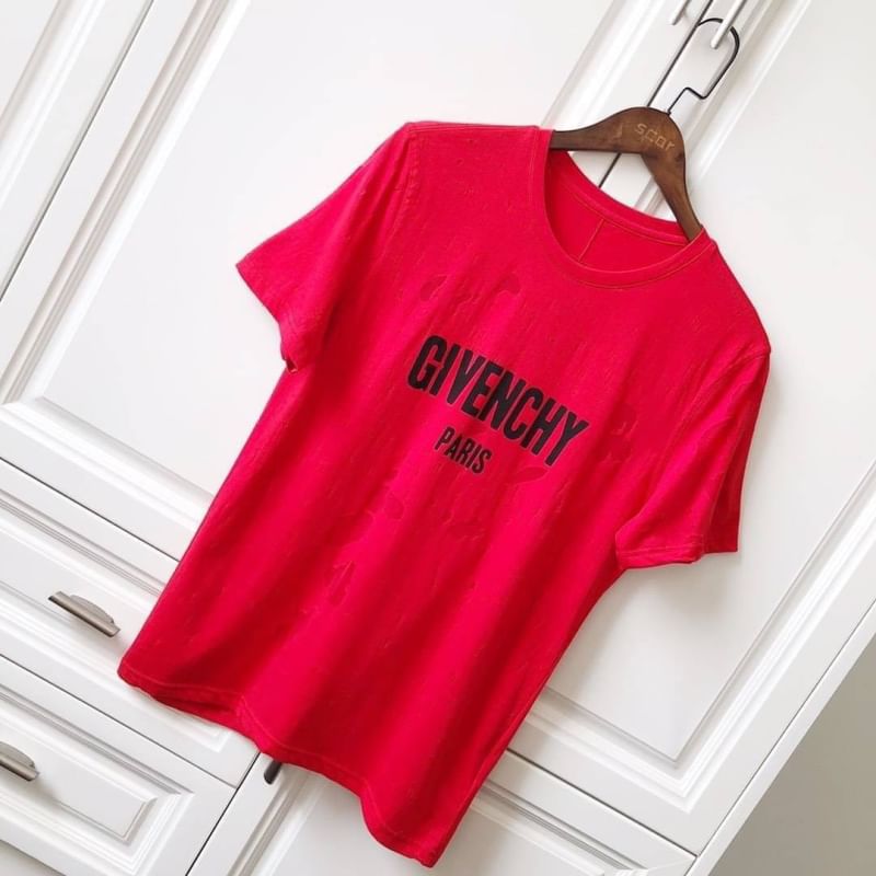 เสื้อยืด given มีหลายสี