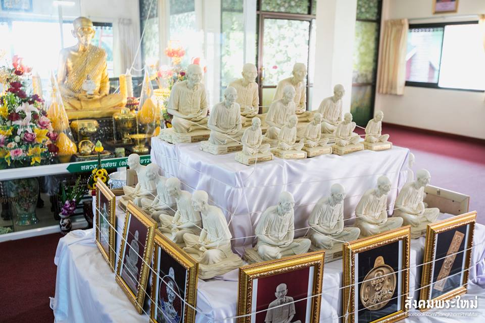 รูปหล่อ อาแปะ เซียนแปะ วัดศาลเจ้า ปี2561 (ขนาด 5/9/12 นิ้ว) เนื้อเรซิ่นสีงาช้าง