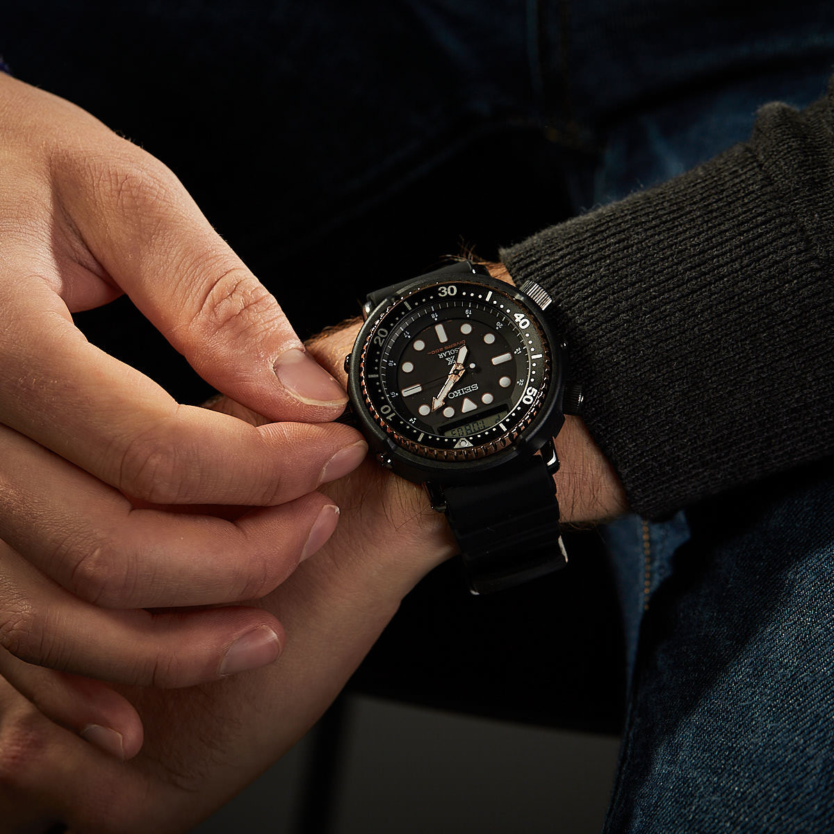 Karnvera Shop นาฬิกาข้อมือผู้ชาย Seiko Prospex"Arnie" Re-Issue Sports Solar Diver's 200M Silicone Band Watch SNJ028P1