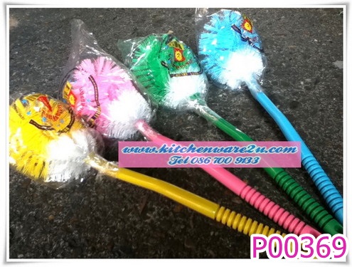 P00369 แปรงขัดห้องน้ำพลาสติก ด้ามยาว (ราคาต่อโหล)