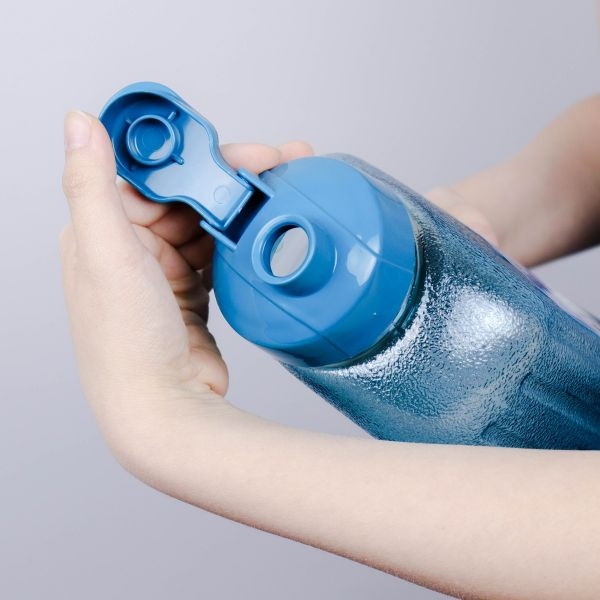 P10841 กระบอกน้ำ SuperLock จุ 2.1 ลิตร (13.5*8.5*29.7 cm) เกรดเอ No.5210 (ราคาขายส่งต่อ 1 โหล: 12 ใบ : เฉลี่ย 70 บต่อใบ)