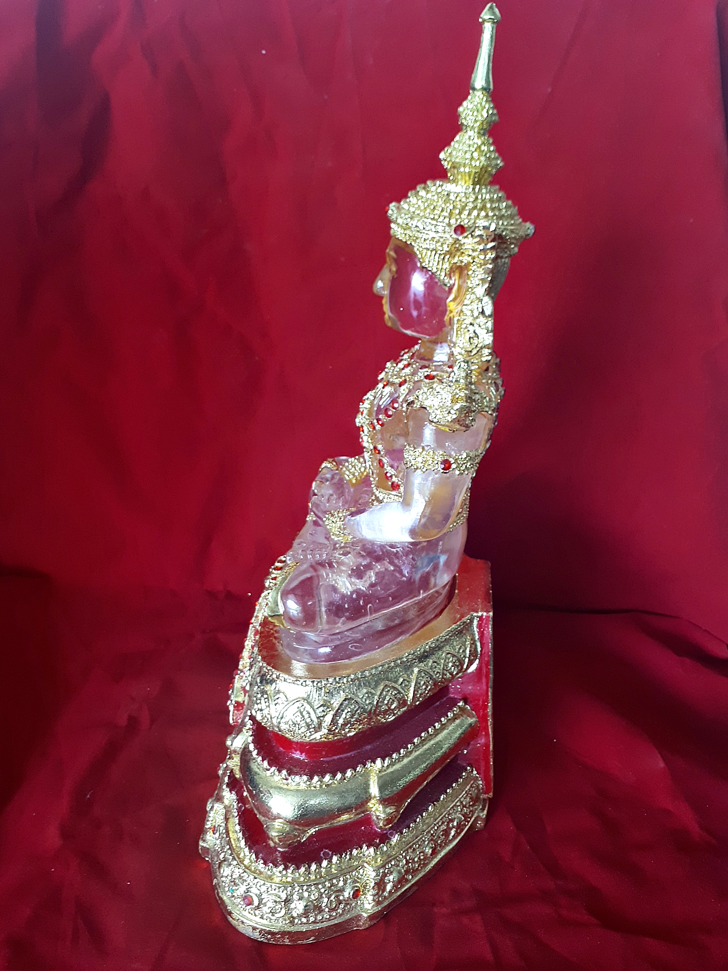 รูปหล่อ พระพุทธรูป ทรงเครื่องปางพระจักรพรรดิ (พระแก้วมรกตใส) เนื้อเรซิ่น (หน้าตัก9นิ้ว สูง19นิ้ว ฐาน13นิ้ว) - (ขายปลีก ขายส่ง)