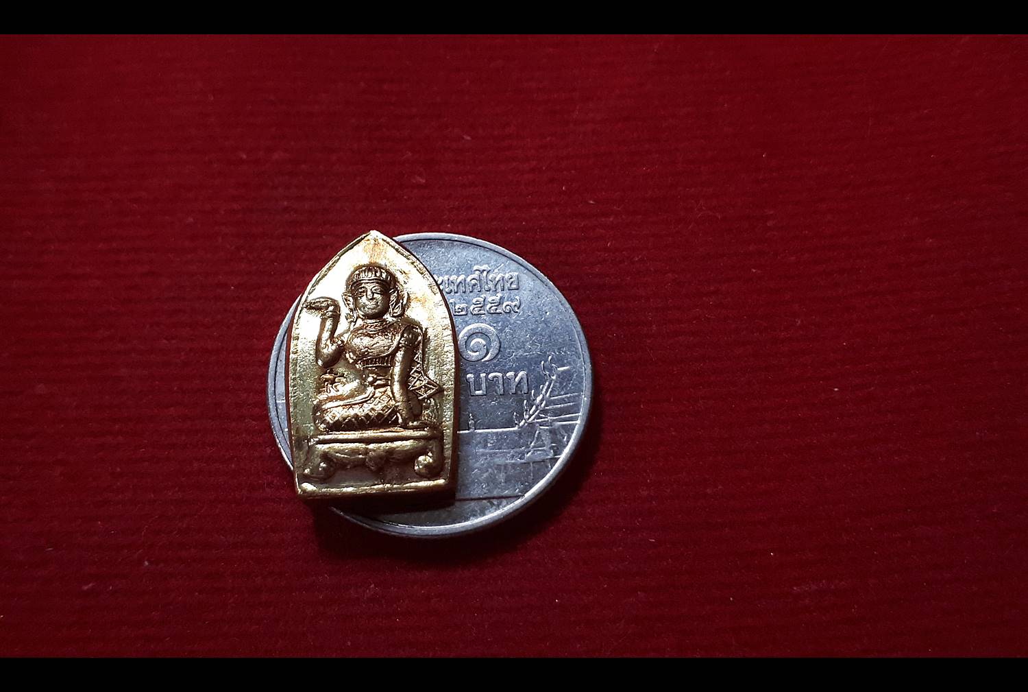 เหรียญ แม่นางกวัก (ขนาดเล็กจิ๋ว) - หลวงปู่ทองดำ วัดท่าทอง จ.อุตรดิตถ์(ลูกศิษย์หลวงพ่อเงิน วัดบางคลาน)