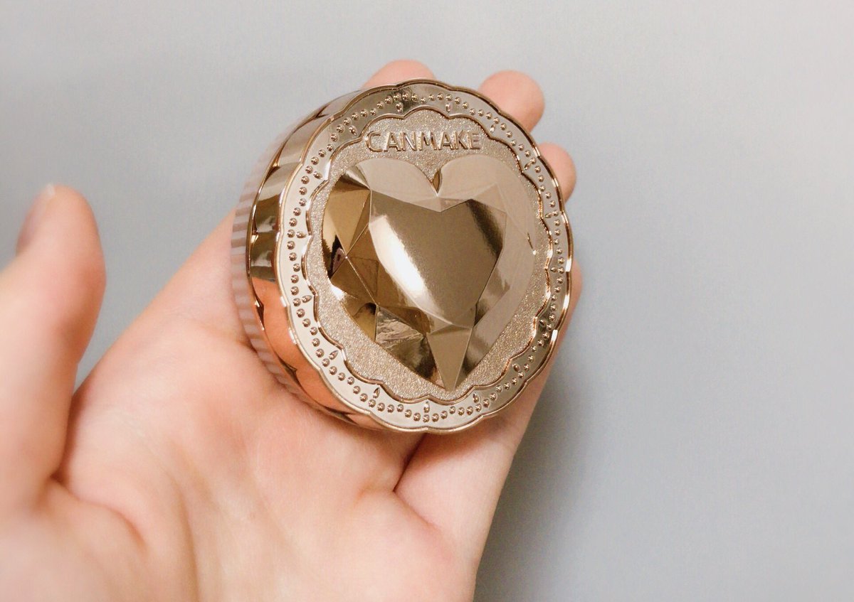 (#02) Canmake Secret Beauty Powder 4g ใหม่ล่าสุด ความลับ 24 ชั่วโมงของผิวสุขภาพดีในรูปแบบของแป้งไม่ผสมรองพื้นที่ทาได้ตั้งแต่ตื่นจนถึงเข้านอน เนื้อแป้งทรานสลูเซนท์ บางเบาแต่ให้ความนุ่มลื่นกับผิว พร้อมสารบำรุงในตัว