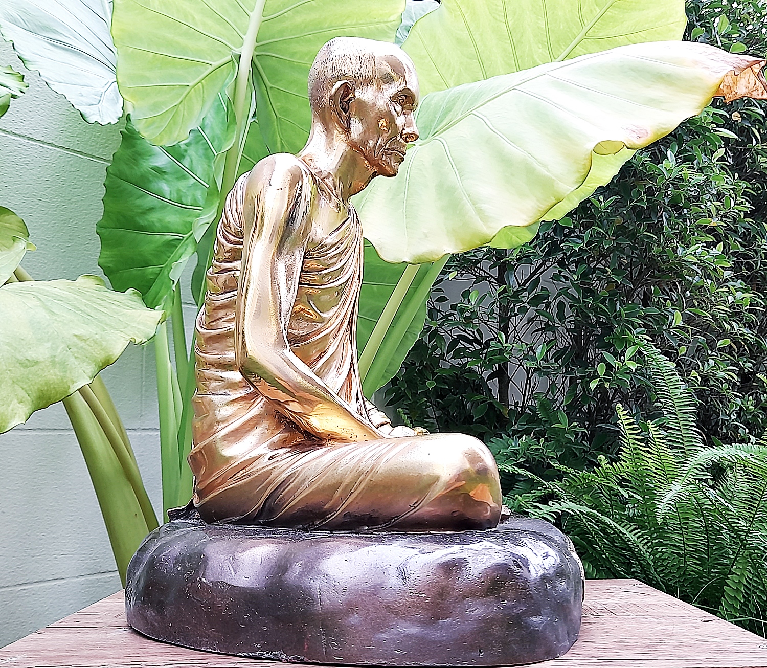 รูปหล่อ หลวงพ่อกวย วัดโฆสิตาราม(วัดบ้านแค) จ.ชัยนาท เนื้อโลหะชนวนแรงครู ปี2560 (จำนวนจัดสร้างเพียง 19องค์ ที่ระลึกชาตกาล112 ปี) - (ขนาดบูชา องค์ใหญ่(หน้าตัก12นิ้ว)) #ปลุกเสกแล้ว #รับประกันแท้