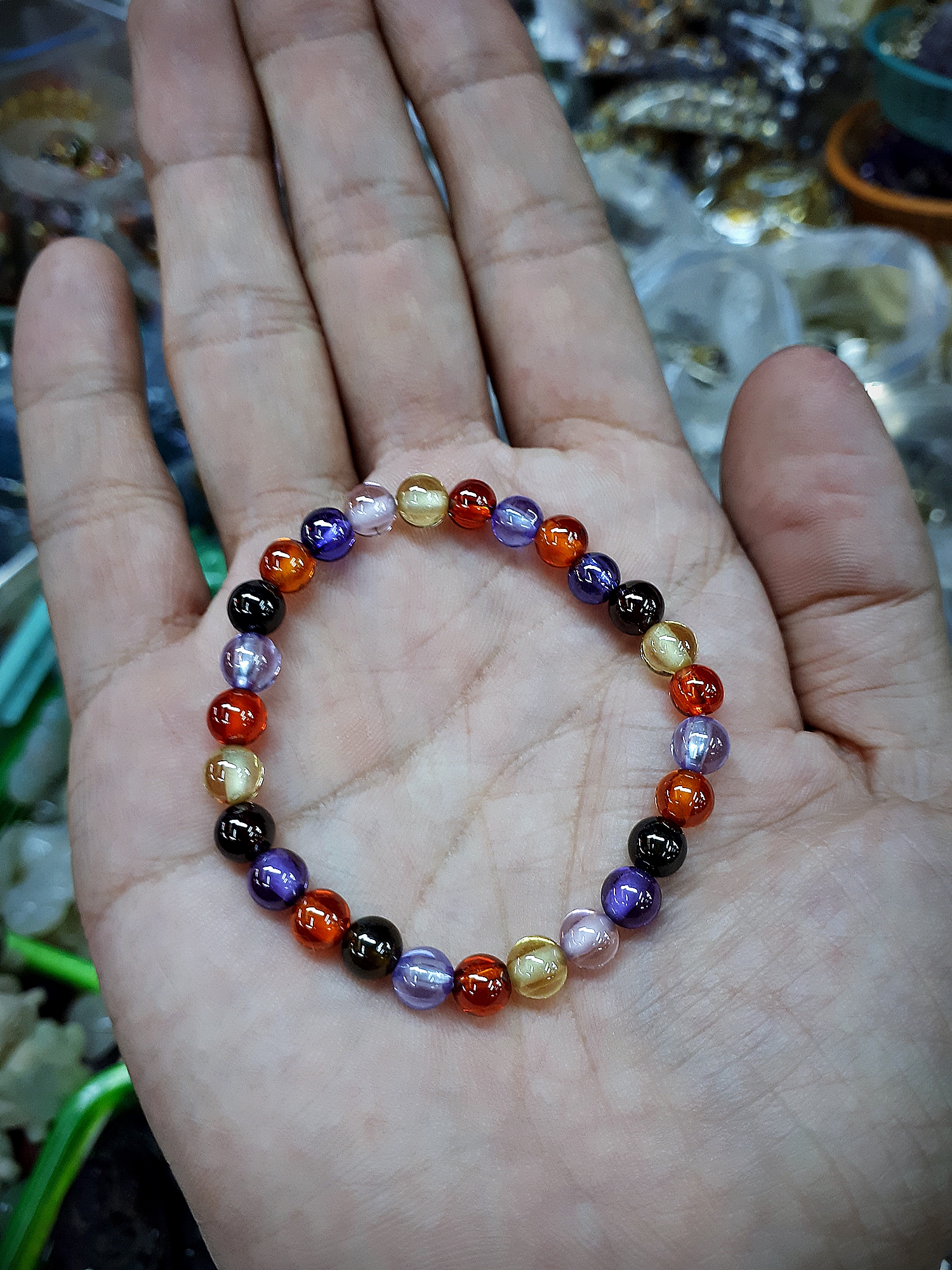 สร้อยข้อมือ ลูกแก้ว คละสี กันน้ำ กันลอก (ขายปลีก ขายส่ง)