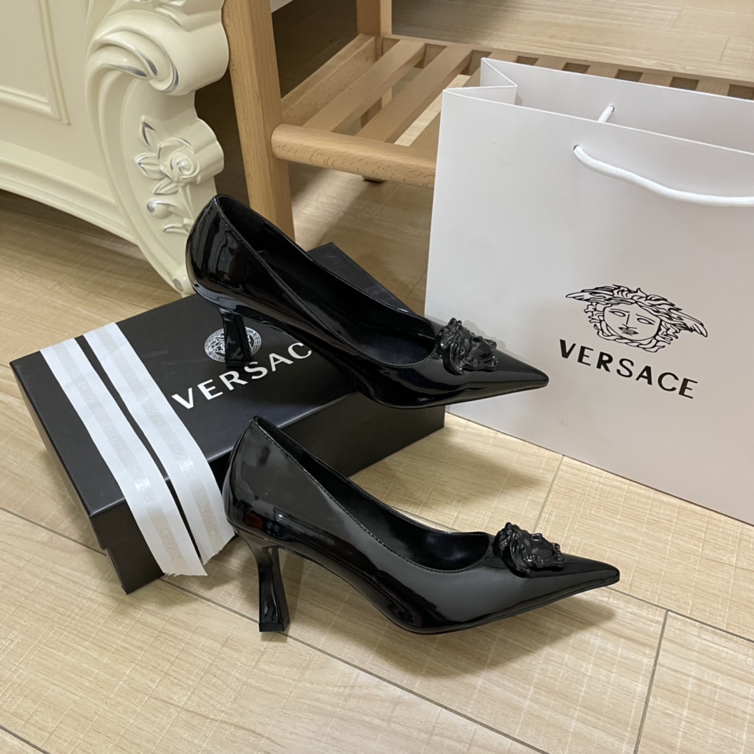 รองเท้า versace หนังแท้ 7 cm size 34-42 ส้นสูงและ slingback
