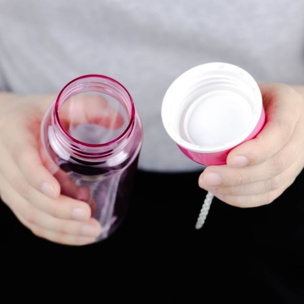 P07839 ขวดน้ำดื่ม ใส่น้ำร้อนได้ Superlock No.5233 (ขนาด 6 ซม.(กว้าง) X 6 ซม.(ยาว) X 16 ซม.(สูง) ราคาส่งต่อ 12 ใบ :เฉลี่ย 45 บ./ใบ