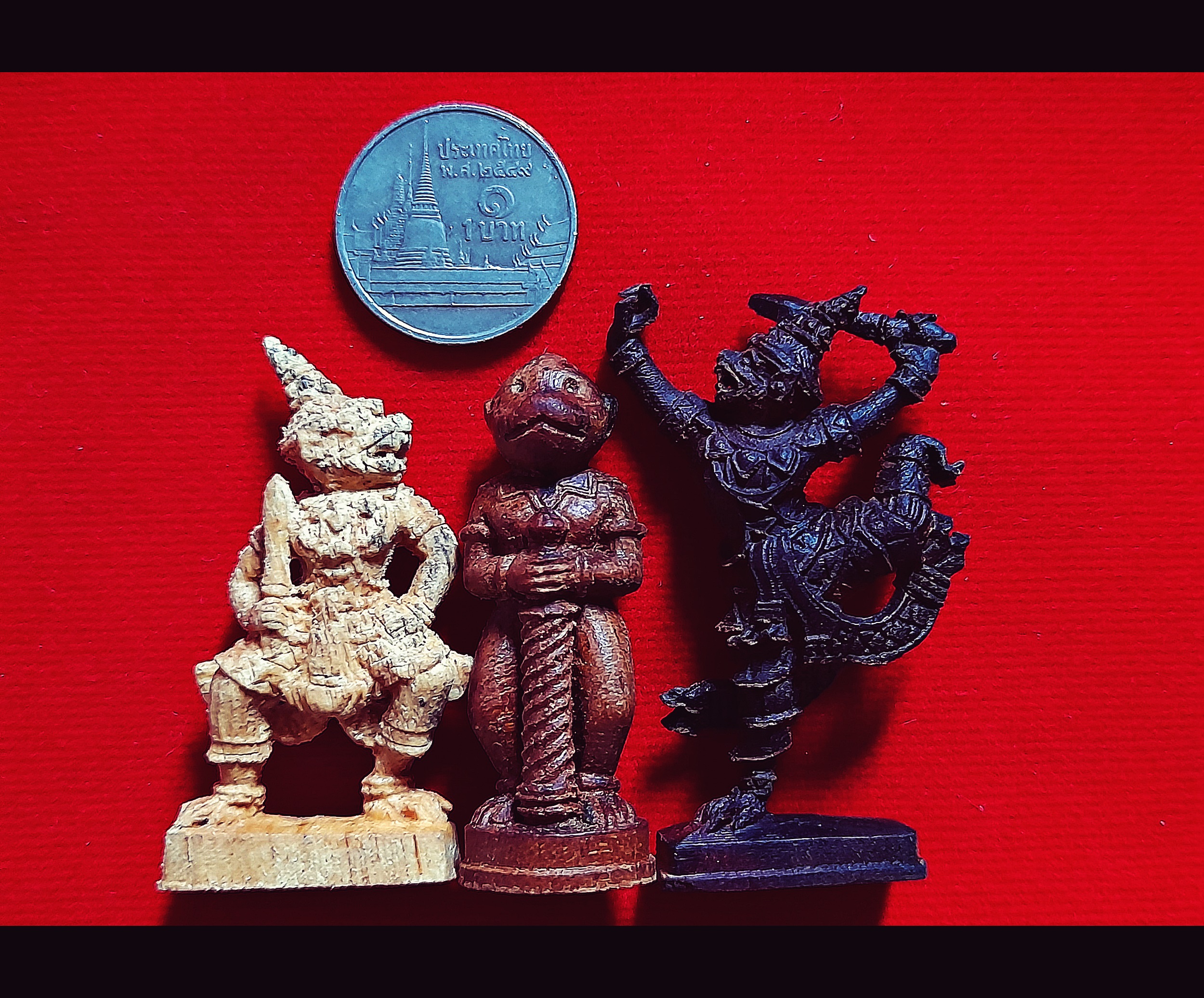 ชุดเครื่องราง เทพพญาวานร ที่มีฤทธิ์เยอะ (#พญาพาลี เนื้อไม้ขนุนฟ้าผ่า #สุครีพหักฉัตร เนื้อไม้พะยูง #องคต เนื้อไม้ขนุนฟ้าผ่า(ฐานบรรจุมวลสาร ผงคชสาร หลวงพ่อดิ่ง วัดบางวัว - ลูกอมหลวงพ่อพริ้ง วัดบางปะกอก) ) ปี2564 #รับประกันแท้ - หลวงพ่อบ๊ะ วัดโพธิ์ลังกา ปลุก